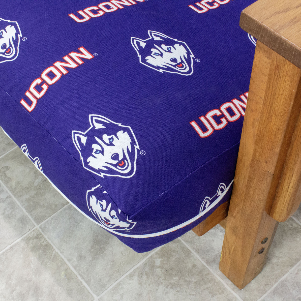 Connecticut Huskies Futon Cover