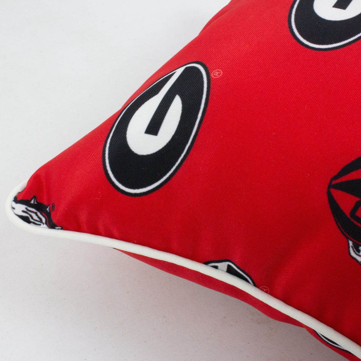 Georgia Bulldogs Outdoor Decorative Pillow