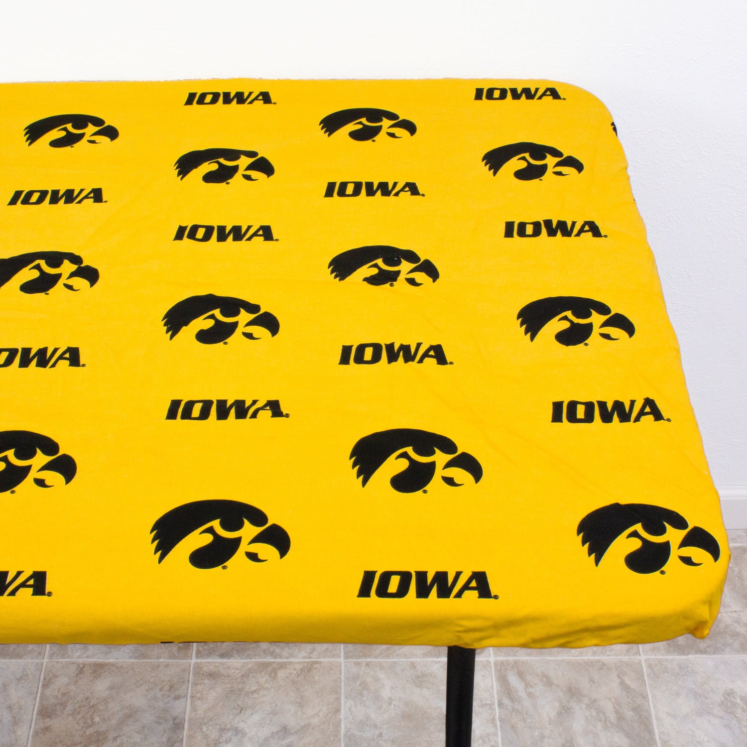 Iowa Hawkeyes Fitted Table Cover / Tablecloth:  3 Sizes Available