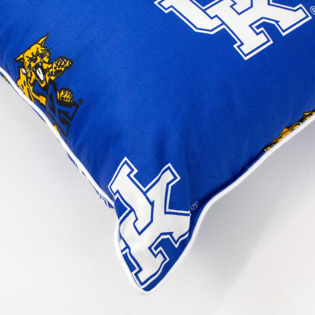 Kentucky Wildcats Decorative Pillow