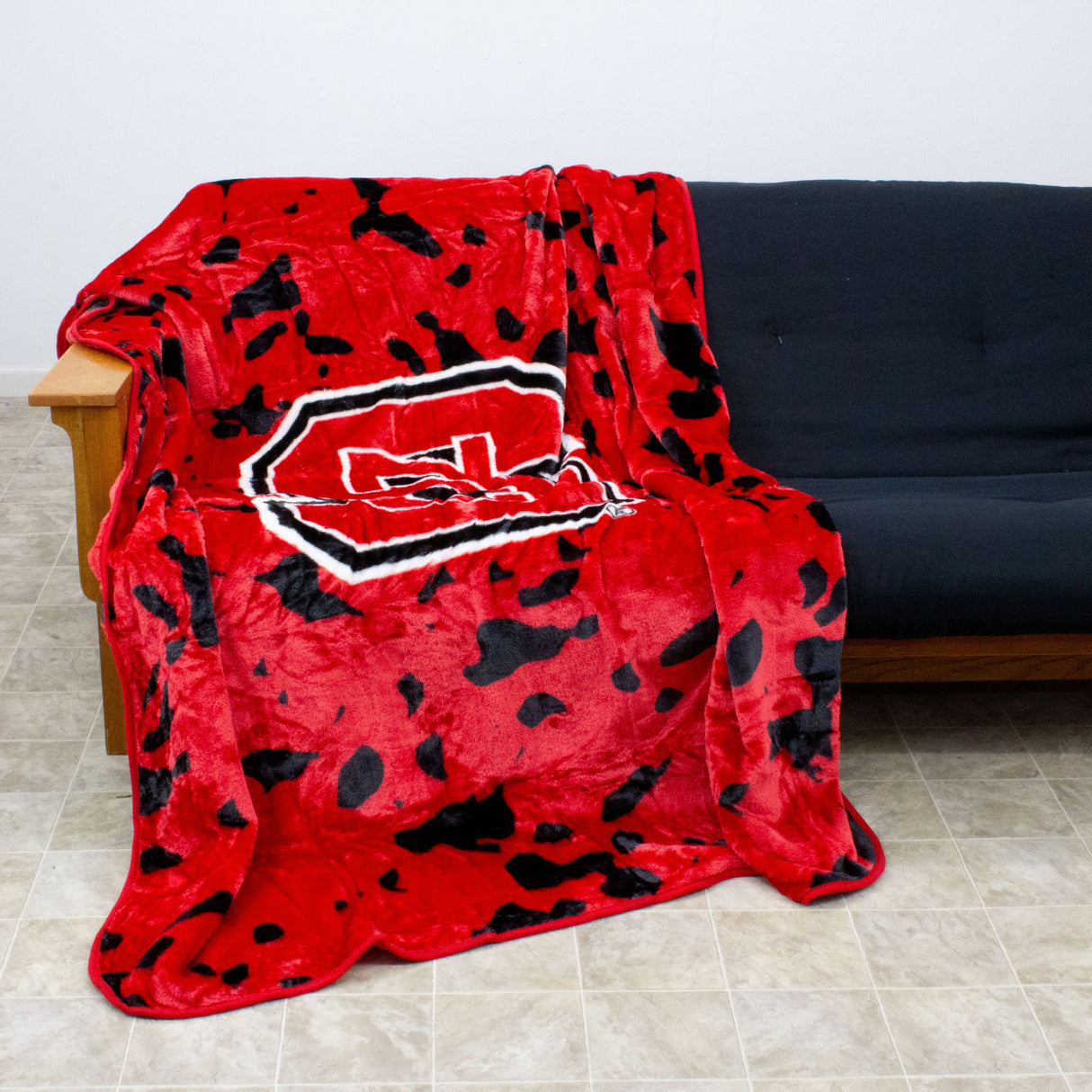 North Carolina State Wolfpack Plush Throw Blanket, Bedspread, 86" x 63"