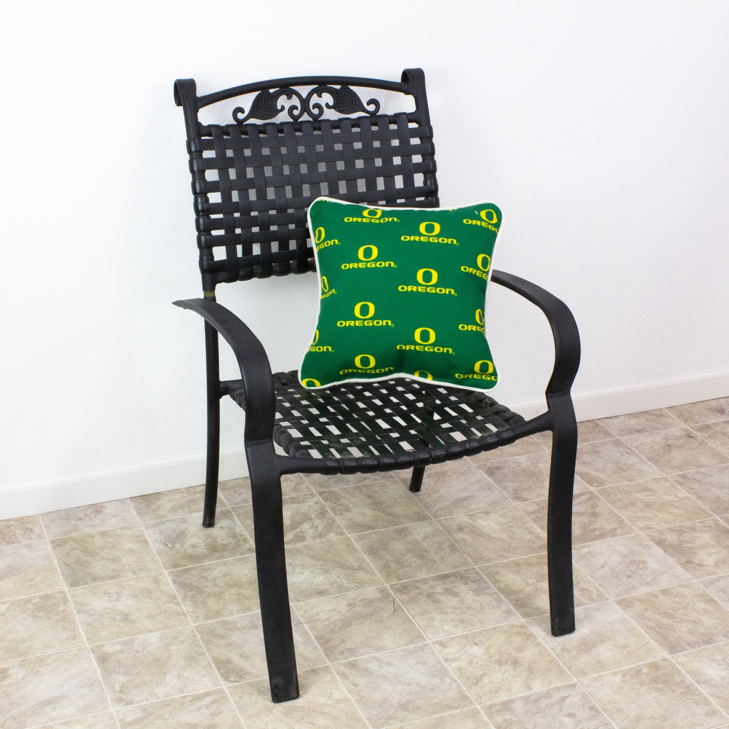 Oregon Ducks Outdoor Decorative Pillow