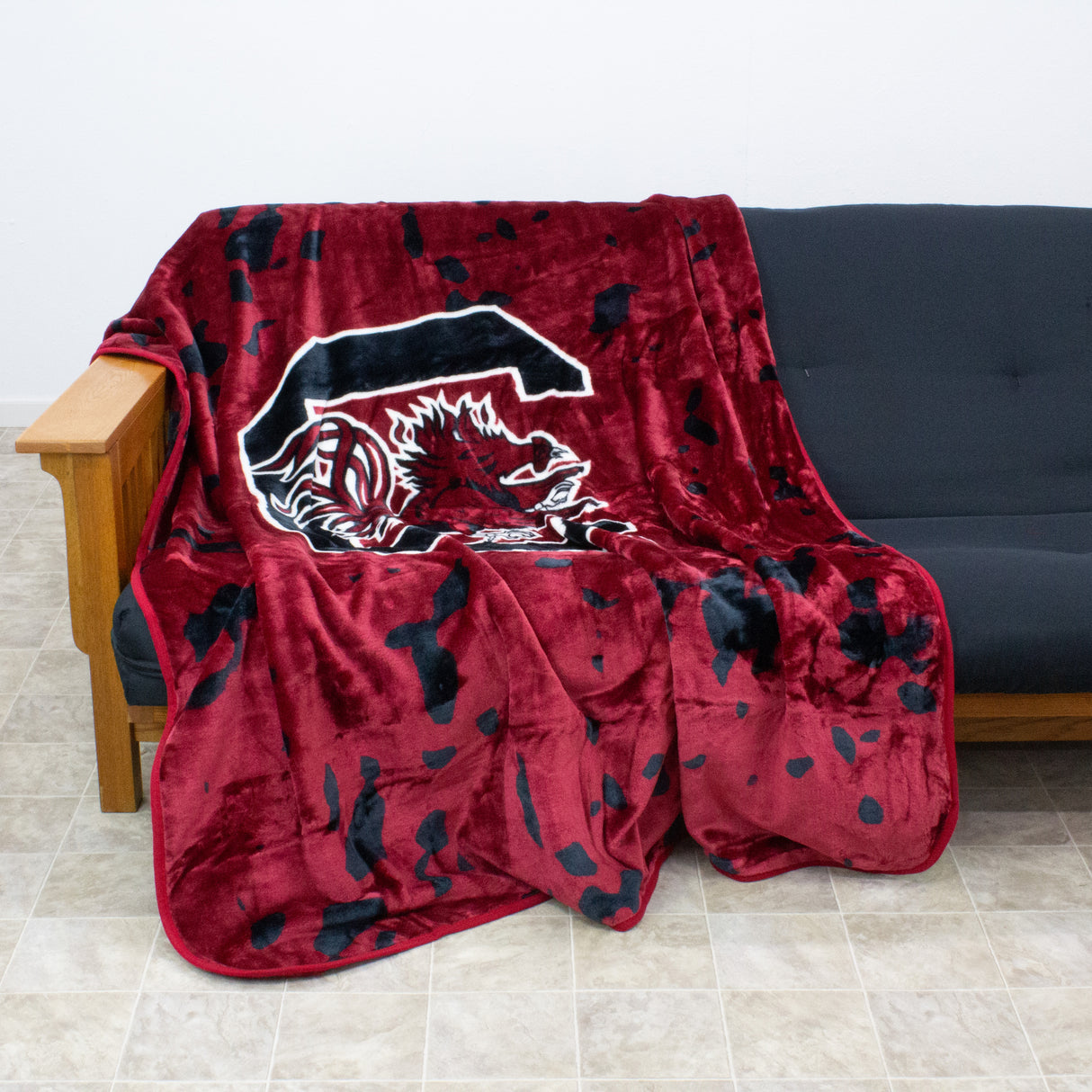 South Carolina Gamecocks Plush Throw Blanket, Bedspread, 86" x 63"