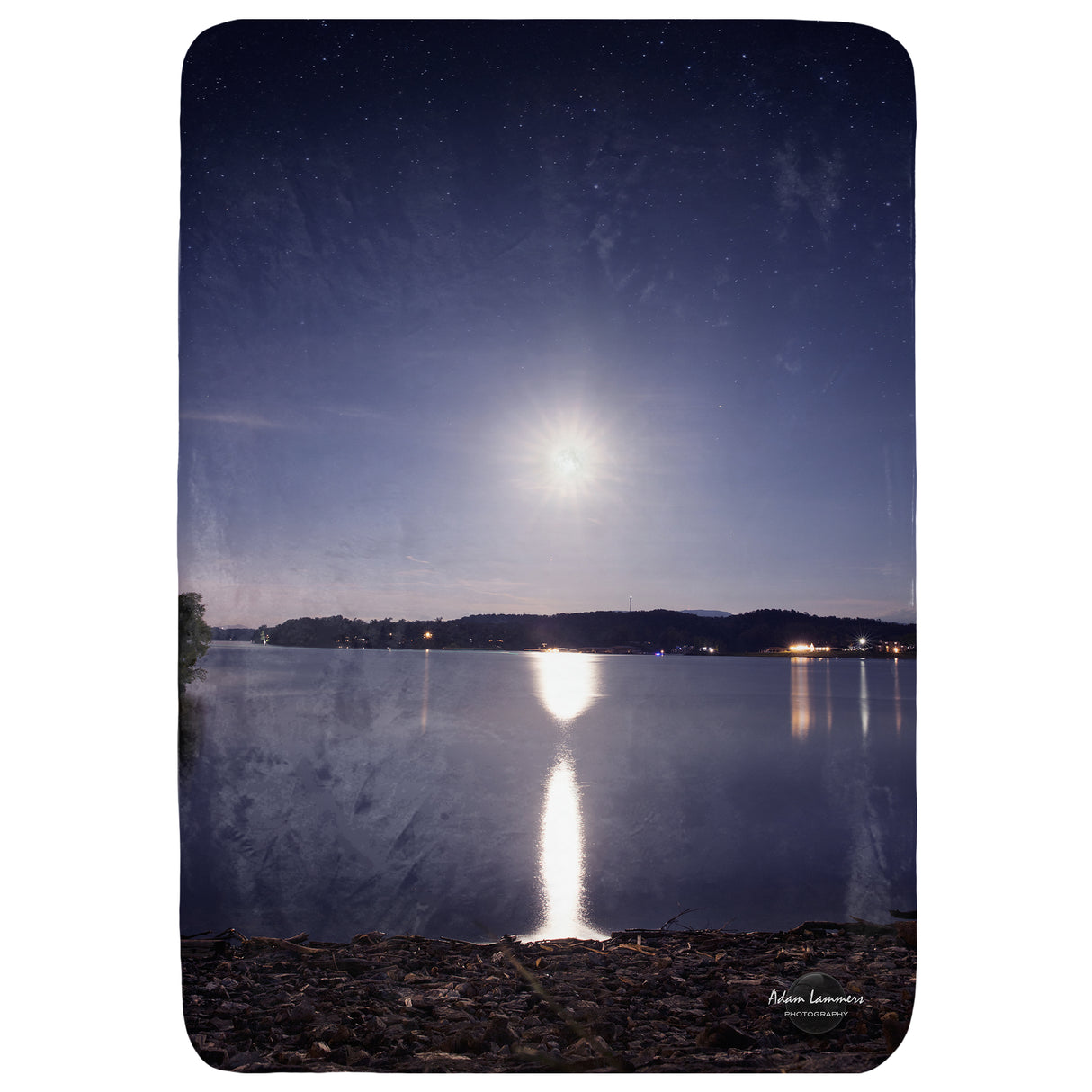 Moonrise Over Water Throw Blanket