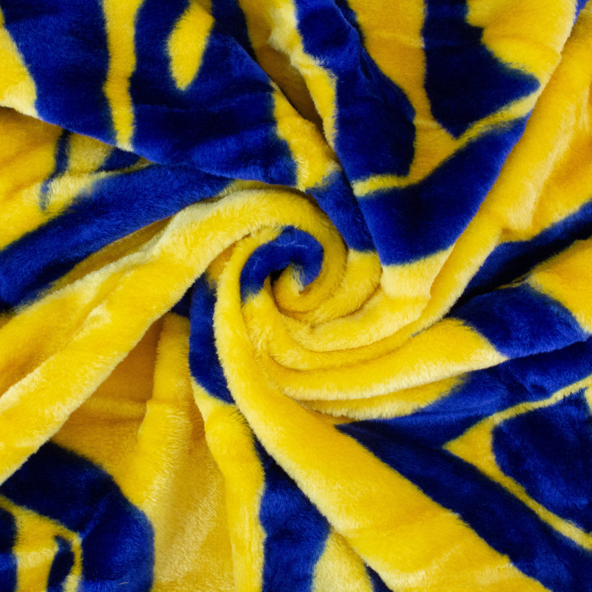 West Virginia Mountaineers Soft and Warm Throw Blanket, 50" x 60"