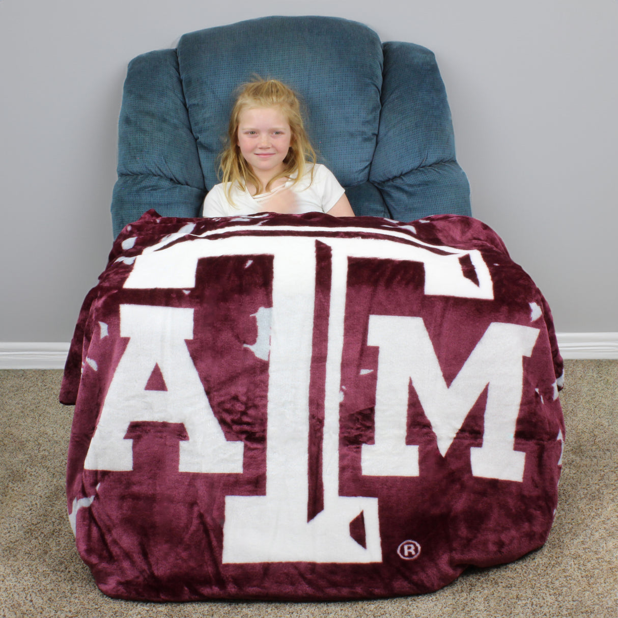 Texas A&M Aggies Huge Soft Plush Throw Blanket, 86" x 63"