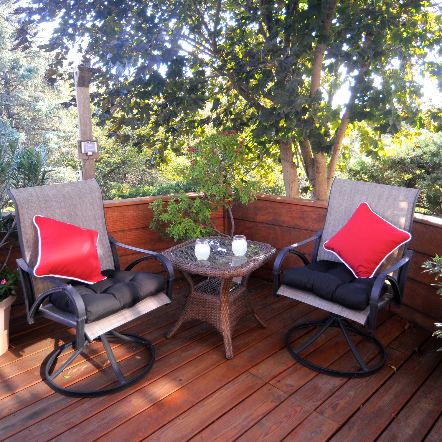 Red Outdoor Decorative Pillow