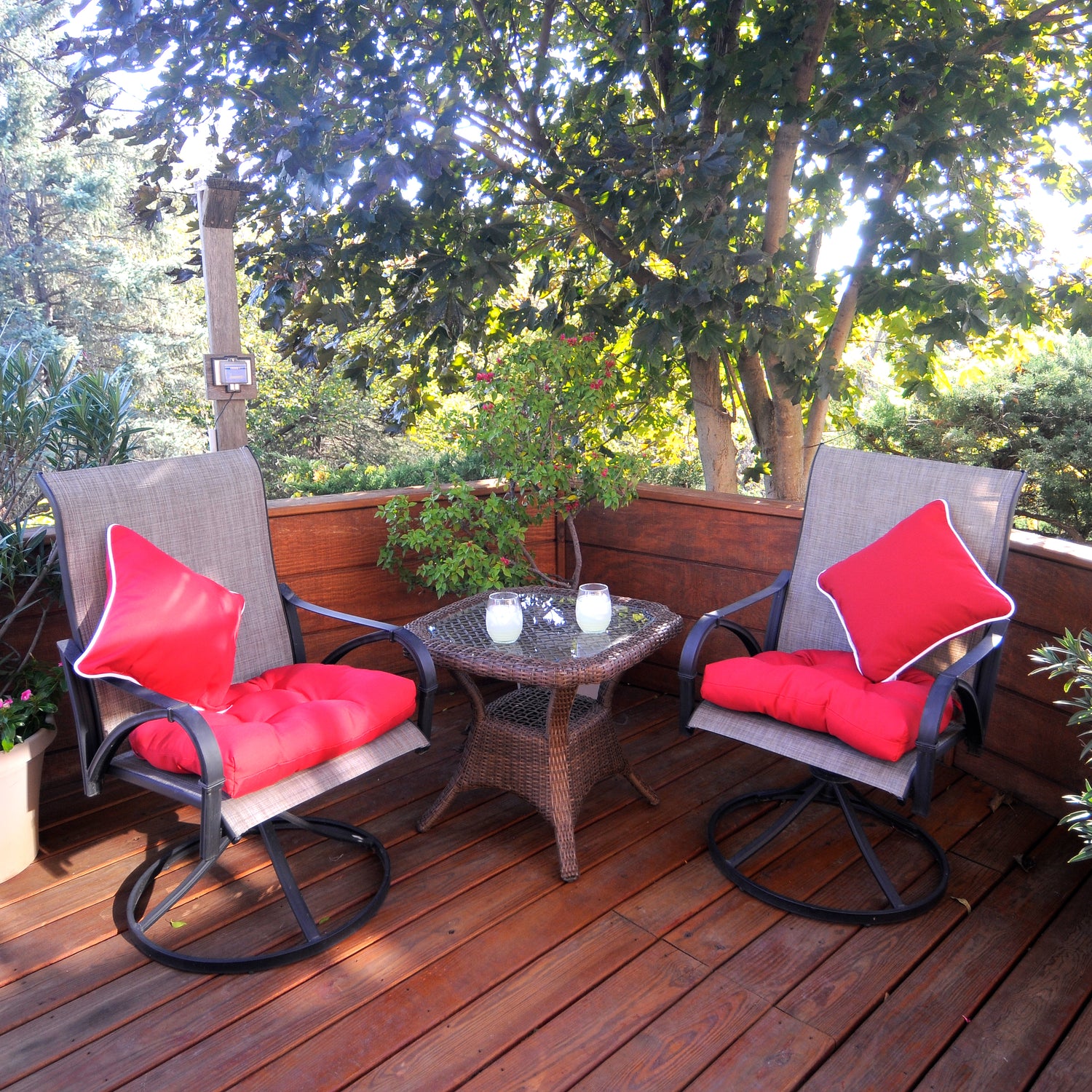 Red Outdoor Decorative Pillow