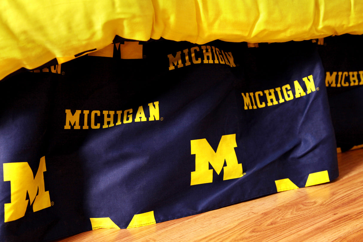 Michigan Wolverines Dust Ruffle