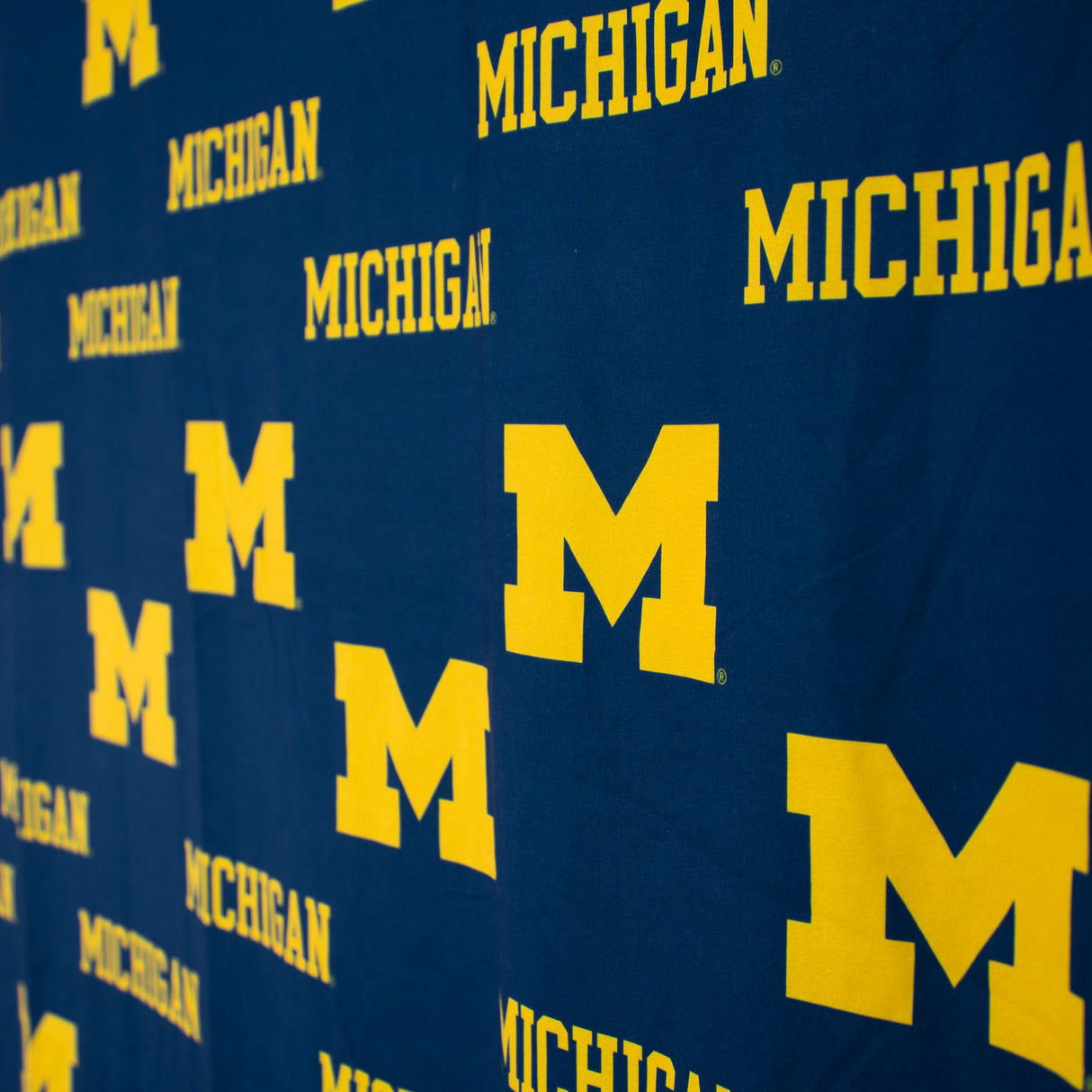 Michigan Wolverines Shower Curtain Cover