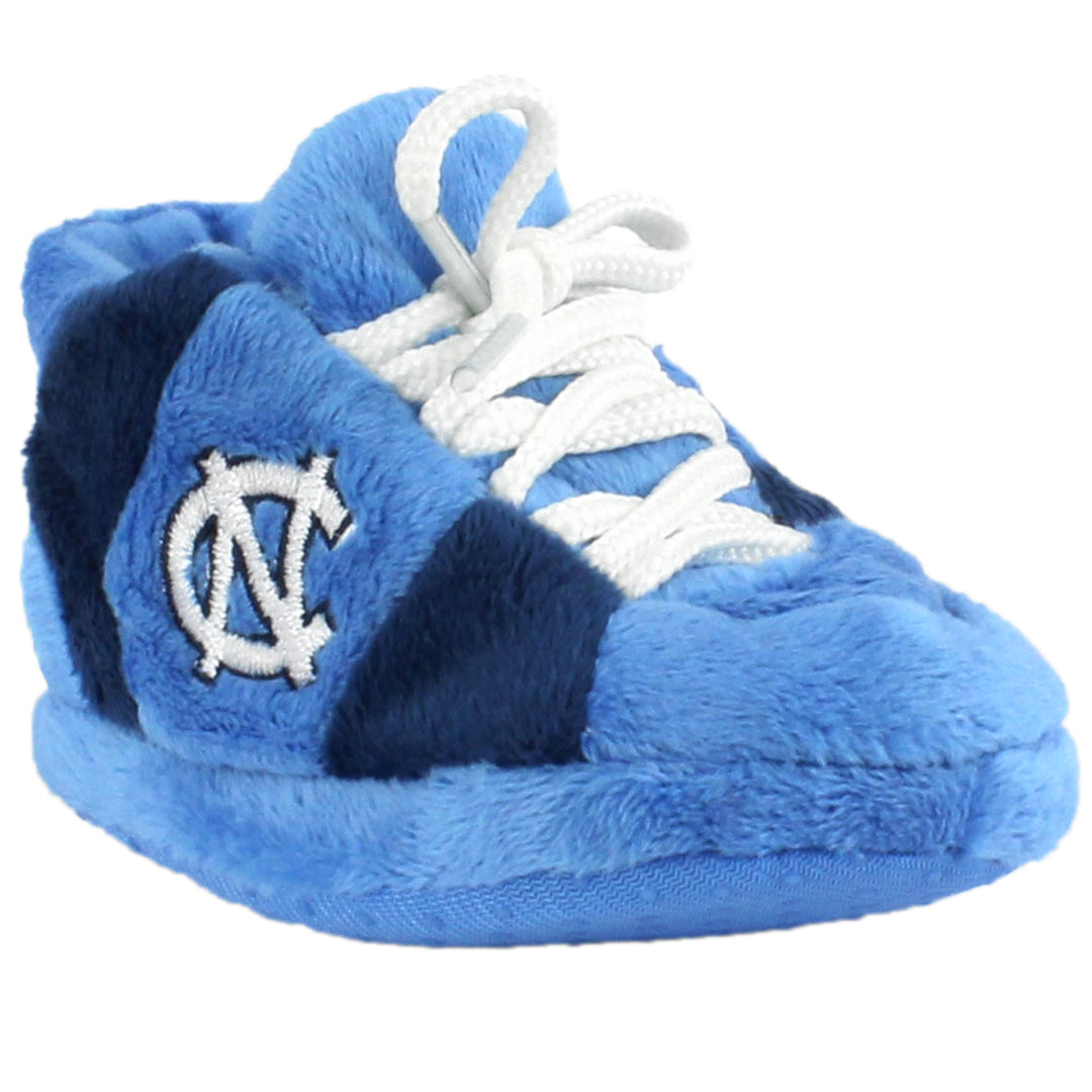 North Carolina Tar Heels Baby Blanket & Slippers Set