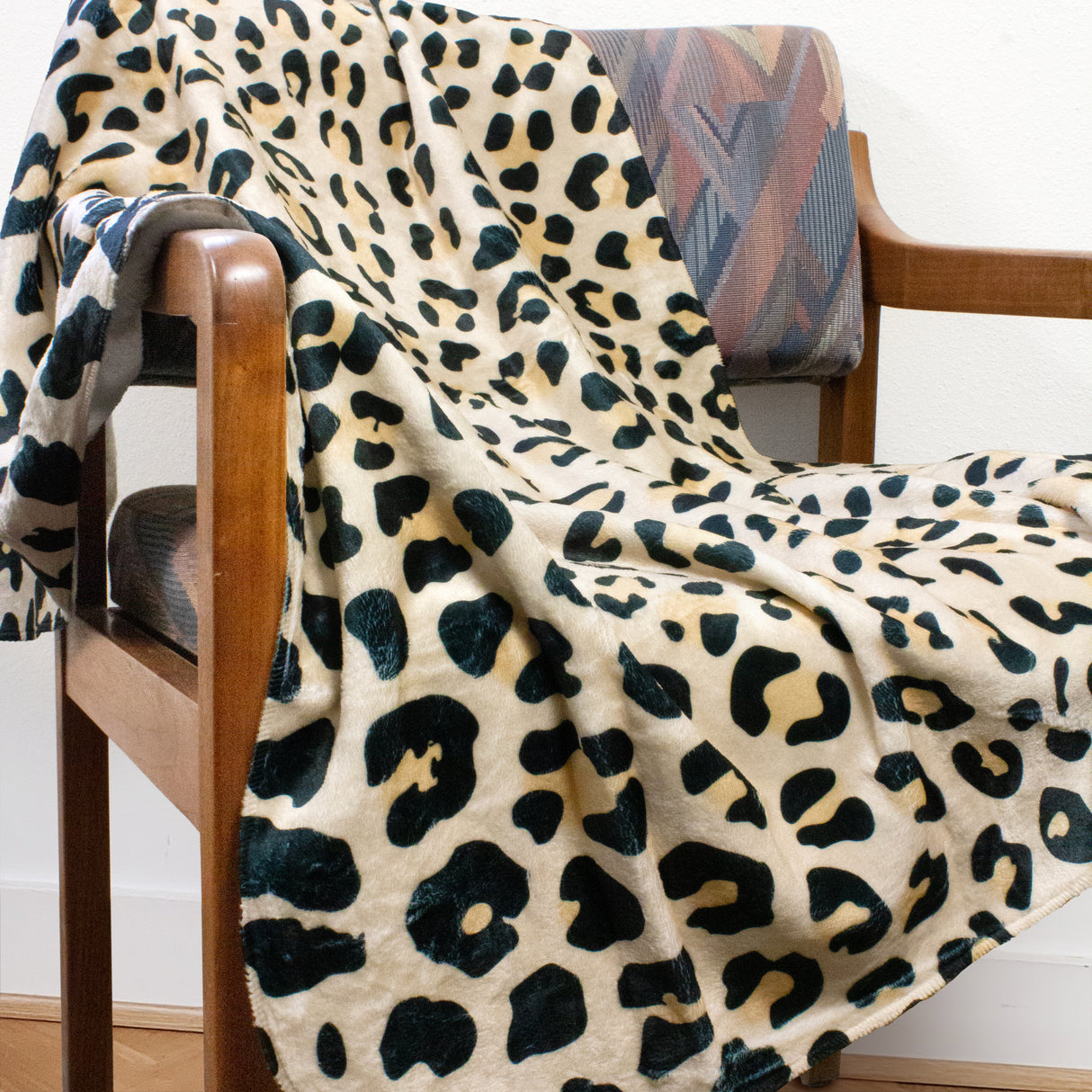 Leopard Print Throw Blanket