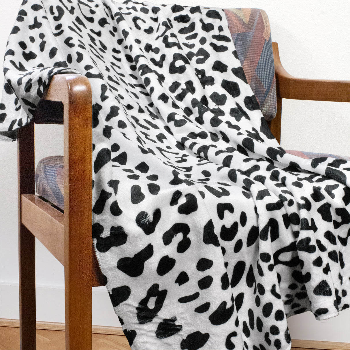 Leopard Print Throw Blanket