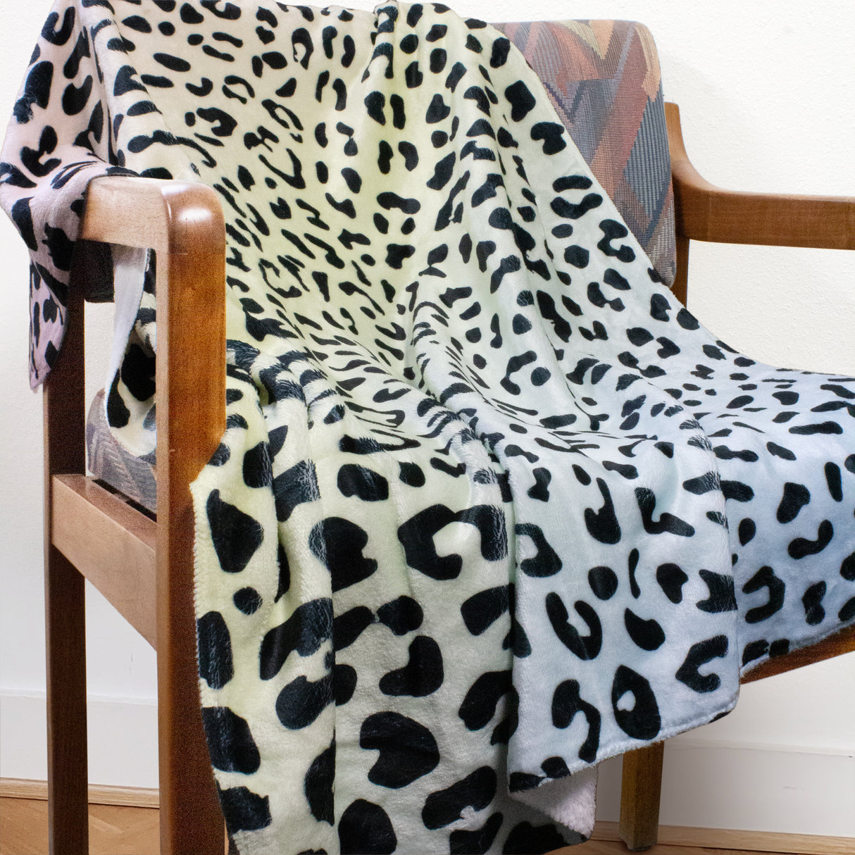 Leopard Print Throw Blanket