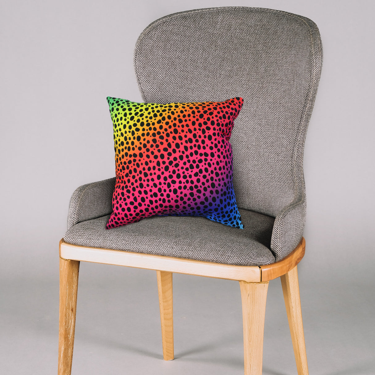 Cheetah Print Decorative Pillow, Made in the USA