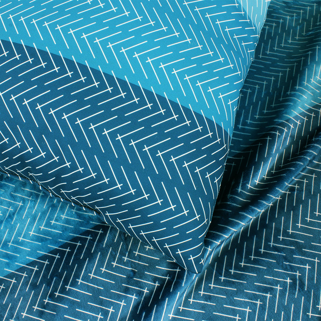 Color Block Hatch Throw Blanket