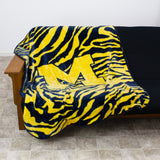 Michigan Wolverines Throw Blanket