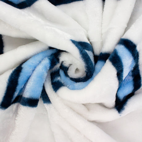 North Carolina Tar Heels Huge Soft Plush Throw Blanket, 86" x 63"