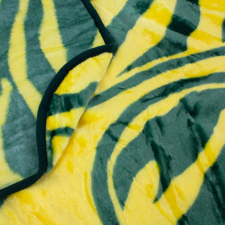 Oregon Ducks Soft and Warm Throw Blanket, 50" x 60"