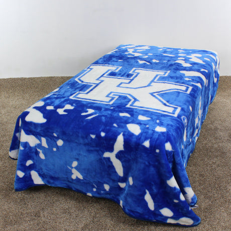 Kentucky Wildcats Huge Soft Plush Throw Blanket, 86" x 63"