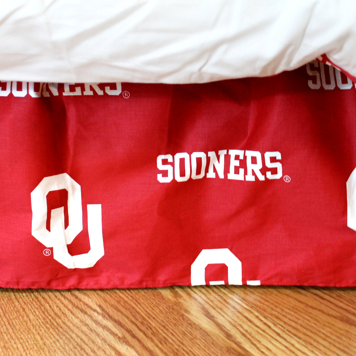 Oklahoma Sooners Dust Ruffle