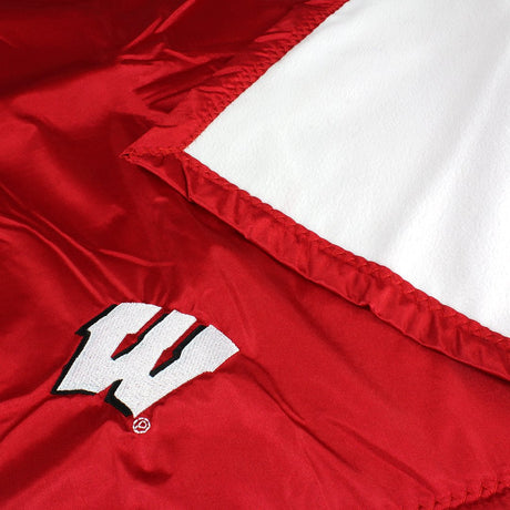 Wisconsin Badgers Baby Blanket & Slippers Set