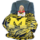 Michigan Wolverines Throw Blanket
